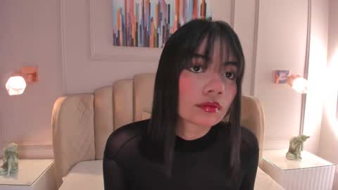 Mia online show from November 23, 2:33 am