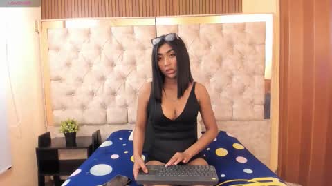 Mia.  online show from May 12, 10:56 am