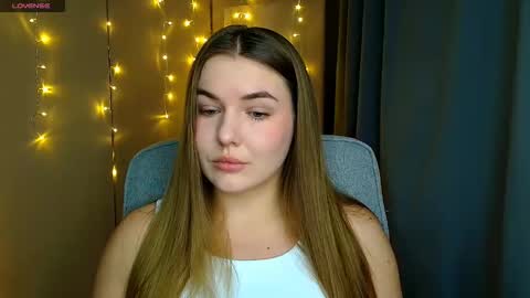 mia_lemm online show from October 22, 7:41 am