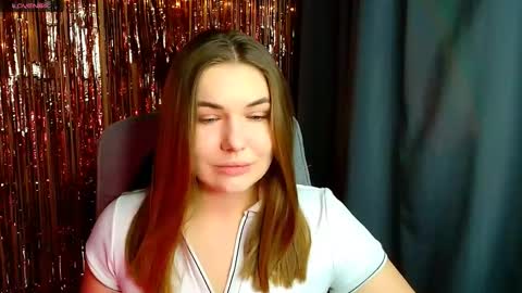 mia_lemm online show from January 9, 7:22 am