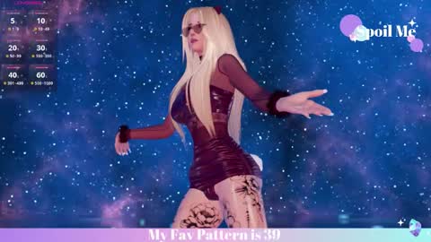 Snapshot of mia_lilah chatting on February 23, 5:54 pm Mia online show from February 23, 5:54 pm