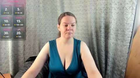 mia_lores online show from November 12, 8:59 am
