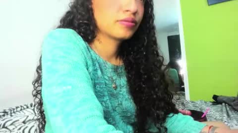 Snapshot of mia_love1111 chatting on October 26, 9:37 am Mia online show from October 26, 9:37 am