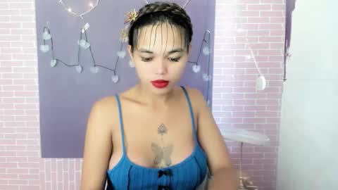 Snapshot of mia_lover9 chatting on September 17, 6:26 am M I A online show from September 17, 6:26 am