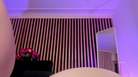 Mia here Appreciate your support online show from February 16, 9:59 pm