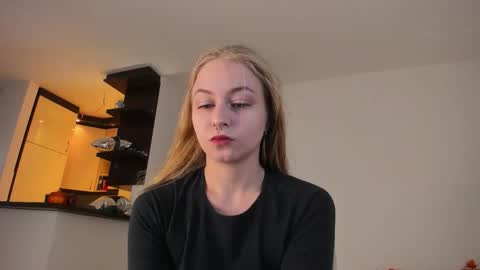 Mia here Appreciate your support online show from September 21, 10:50 am