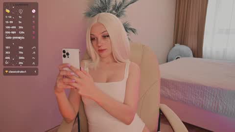 mia_milagros online show from September 18, 6:04 am