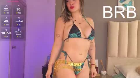 Mia Monroe online show from January 9, 7:04 pm