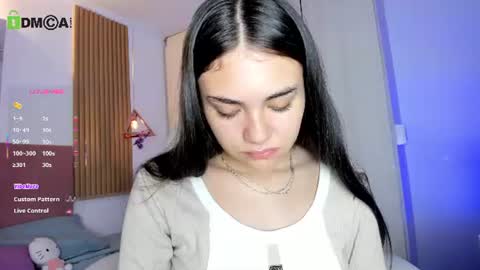 Snapshot of mia_nevaeh chatting on June 15, 8:00 pm Mia Nevaeh - follow me online show from June 15, 8:00 pm
