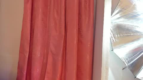 Snapshot of mia_nova5 chatting on June 14, 11:56 am mia_nova5 online show from June 14, 11:56 am