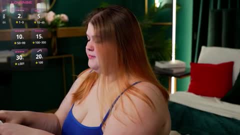 Snapshot of mia_of_your_dreams chatting on February 24, 5:55 pm Sweet Mia online show from February 24, 5:55 pm