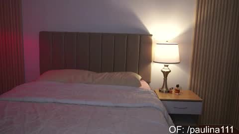 Instagram Nelyiramirez online show from October 31, 7:04 pm