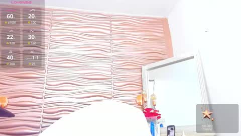 Mariana online show from March 8, 11:07 pm