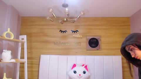 MIA online show from October 16, 1:39 am