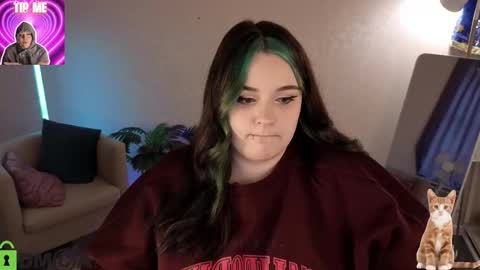 Mia online show from March 19, 1:31 am