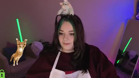 Mia online show from March 24, 1:10 am