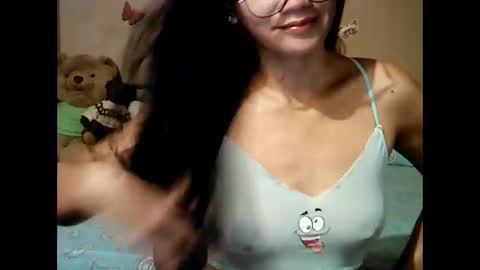 Snapshot of mia_rein chatting on April 30, 2:29 am mia_rein online show from April 30, 2:29 am