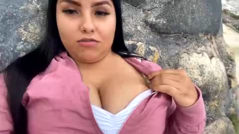 Snapshot of mia_rous01 chatting on February 21, 9:49 pm allison online show from February 21, 9:49 pm