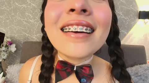 Snapshot of mia_roux13 chatting on February 23, 1:57 am Mia Roux online show from February 23, 1:57 am