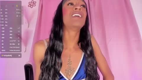 mia_royal online show from July 14, 8:36 pm
