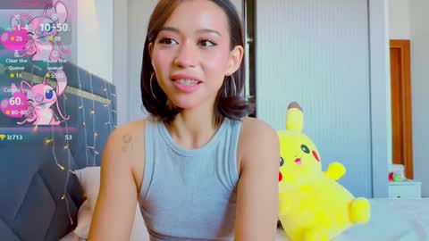 Mia online show from March 11, 6:21 am