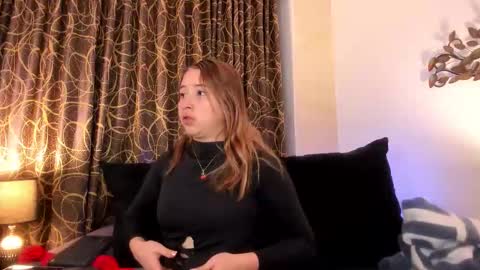 Mia  online show from February 24, 10:24 am