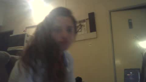 Snapshot of mia_solis_86 chatting on July 6, 3:14 am Mia online show from July 6, 3:14 am