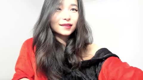 Snapshot of mia_soyun chatting on December 2, 12:43 pm Your Soyun online show from December 2, 12:43 pm