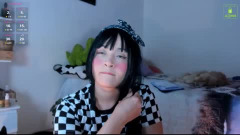 Mia  online show from October 28, 2:48 am