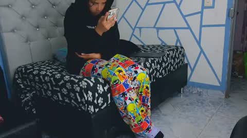 Snapshot of mia_thompson_0 chatting on July 11, 12:41 pm mia_thompson_0 online show from July 11, 12:41 pm