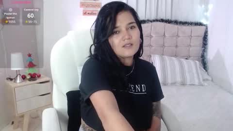 Mia  online show from December 23, 4:10 am