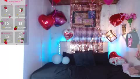 Snapshot of mia_velvet1 chatting on February 22, 1:42 pm MIA online show from February 22, 1:42 pm