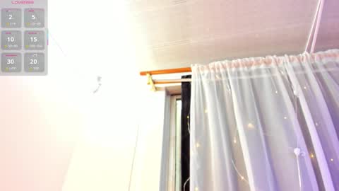 mia_vitaler online show from November 20, 8:30 pm