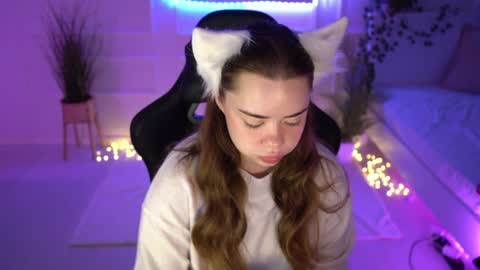 VixenMia online show from January 19, 3:18 am