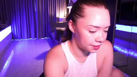 VixenMia online show from September 30, 2:27 am