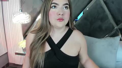 mia vixenn  online show from January 15, 10:57 pm