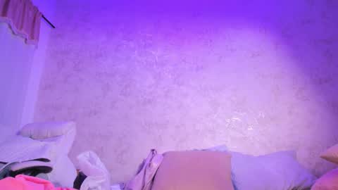 mia_vy online show from March 1, 3:08 am