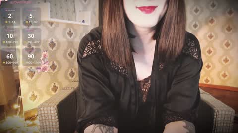 Snapshot of mia_wallase chatting on December 19, 5:08 pm mia_wallase online show from December 19, 5:08 pm