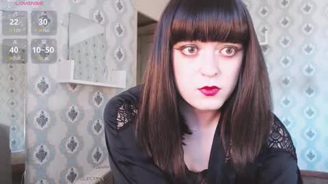 mia_wallase online show from January 18, 9:13 am