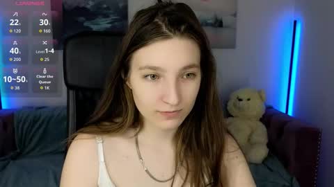 Mia online show from January 16, 10:19 am