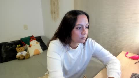 Snapshot of mia_xgray chatting on December 24, 8:49 pm Mia online show from December 24, 8:49 pm