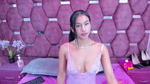 miaa_davis_ online show from February 10, 2:15 am