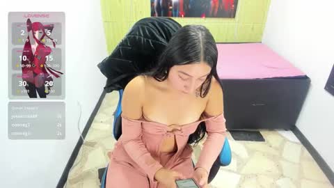       online show from December 4, 4:16 pm