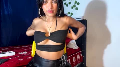 miaandluciferxxx online show from January 30, 11:24 pm