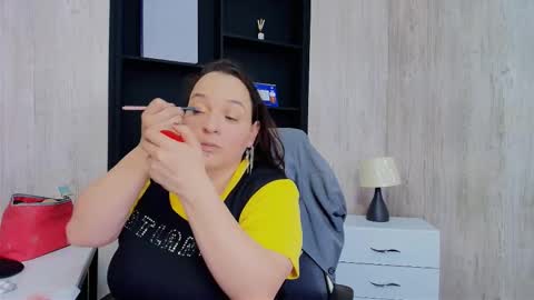 Im Miss Mia online show from December 22, 7:44 pm