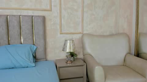 Snapshot of miaasummer chatting on February 12, 11:38 am Miaasummer online show from February 12, 11:38 am