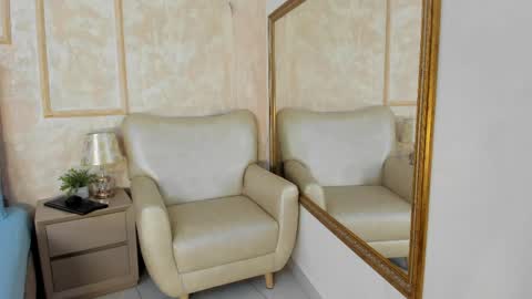 Miaasummer online show from April 3, 11:52 am