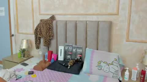 Miaasummer online show from June 21, 12:08 pm