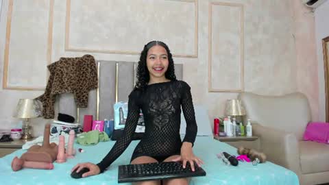 Miaasummer online show from July 2, 11:38 am