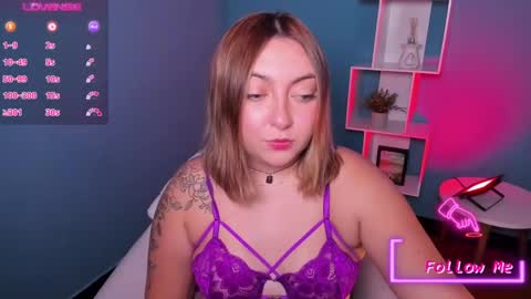 Andrea online show from February 17, 9:41 pm